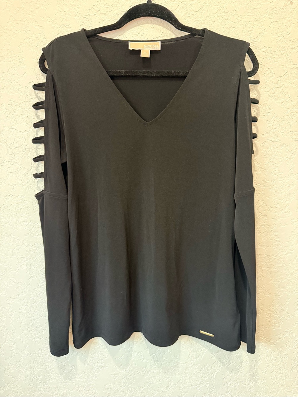 Michael Kors Black V-Neck Cold-Shoulder Long Sleeve Top